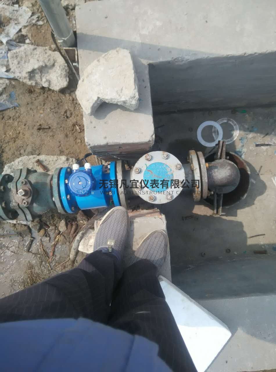甯波某化工分體式電磁流量計現場
